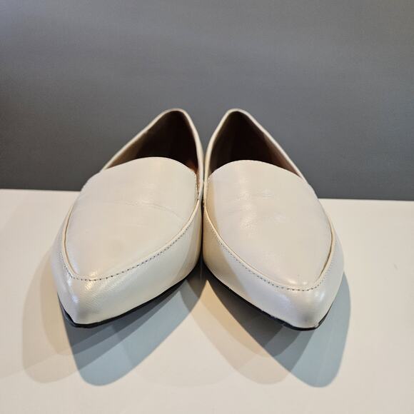 Nine West Womens 9M Flats Loafers Pointed Toe Cream Ivory Leather Upper - Picture 3 of 10